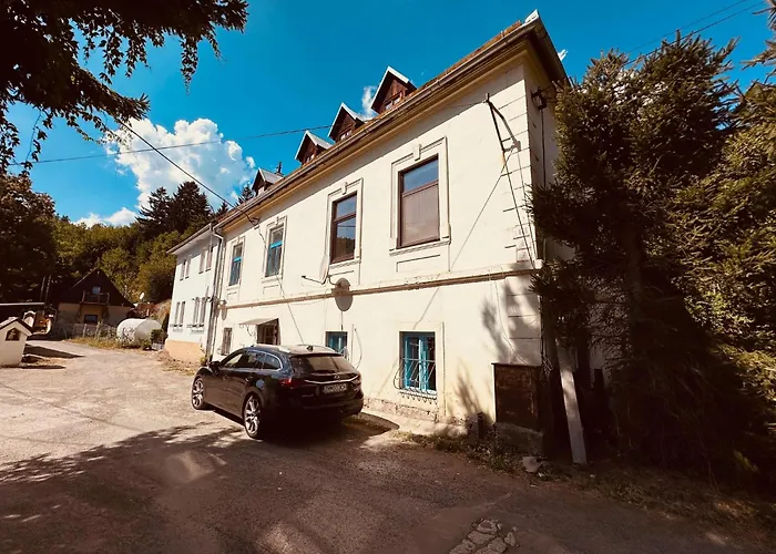 Zazrak * Banská Štiavnica