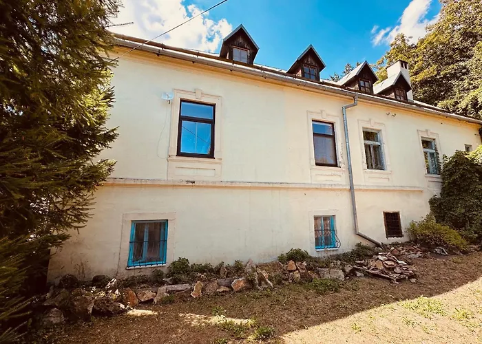 Zazrak شقة Banská Štiavnica